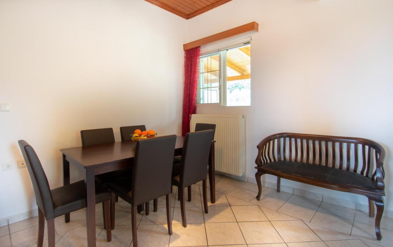Family Private Homes & Sea View Lithakia  Екстериор снимка