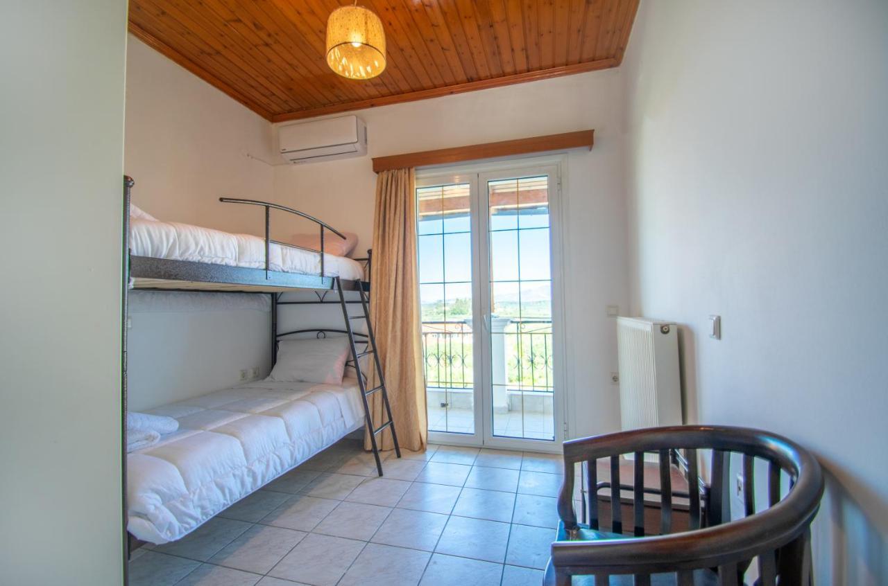 Family Private Homes & Sea View Lithakia  Екстериор снимка